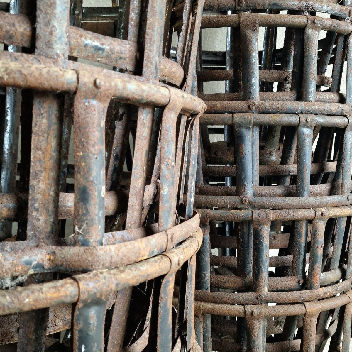 13 metal baskets