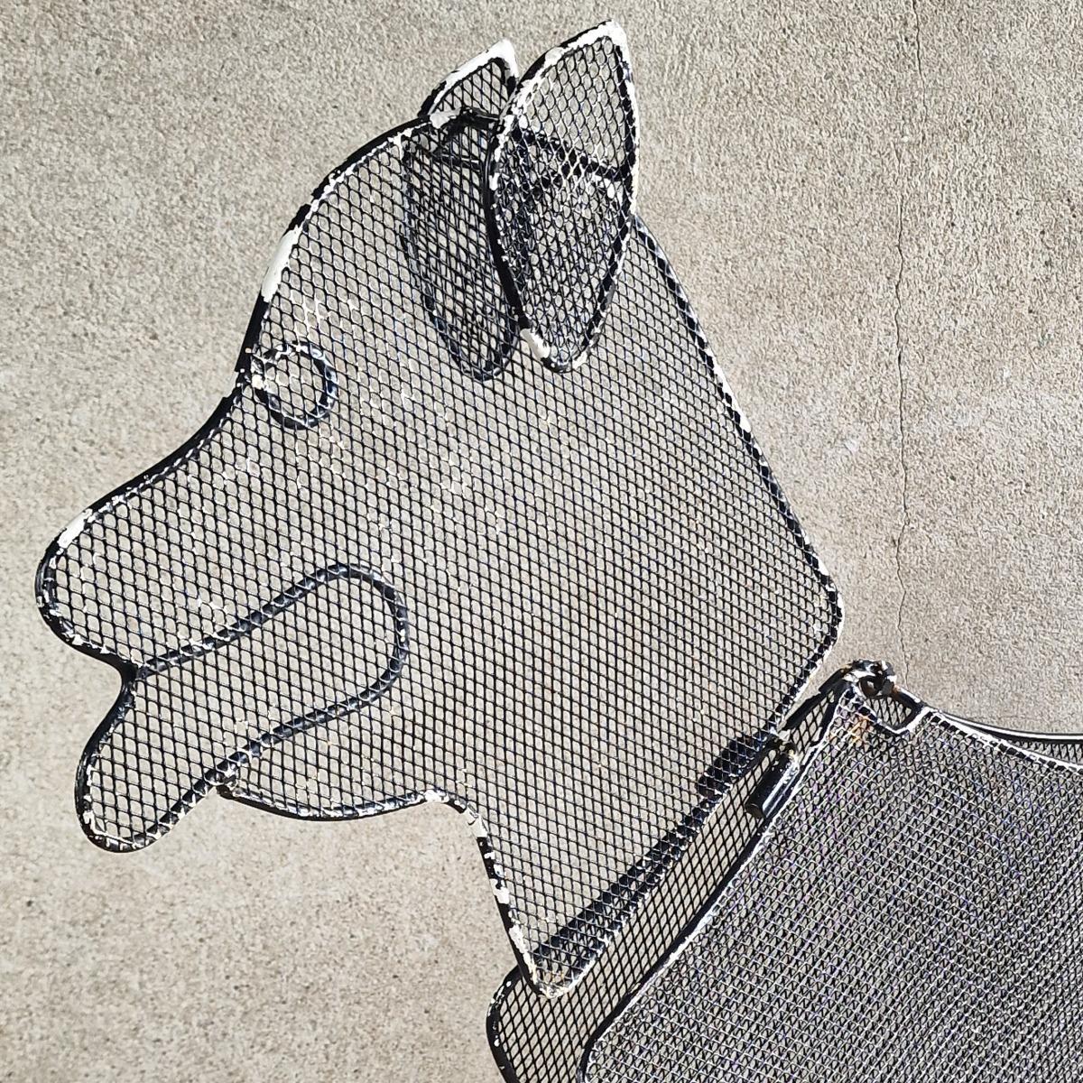 2 foldable metal dogs