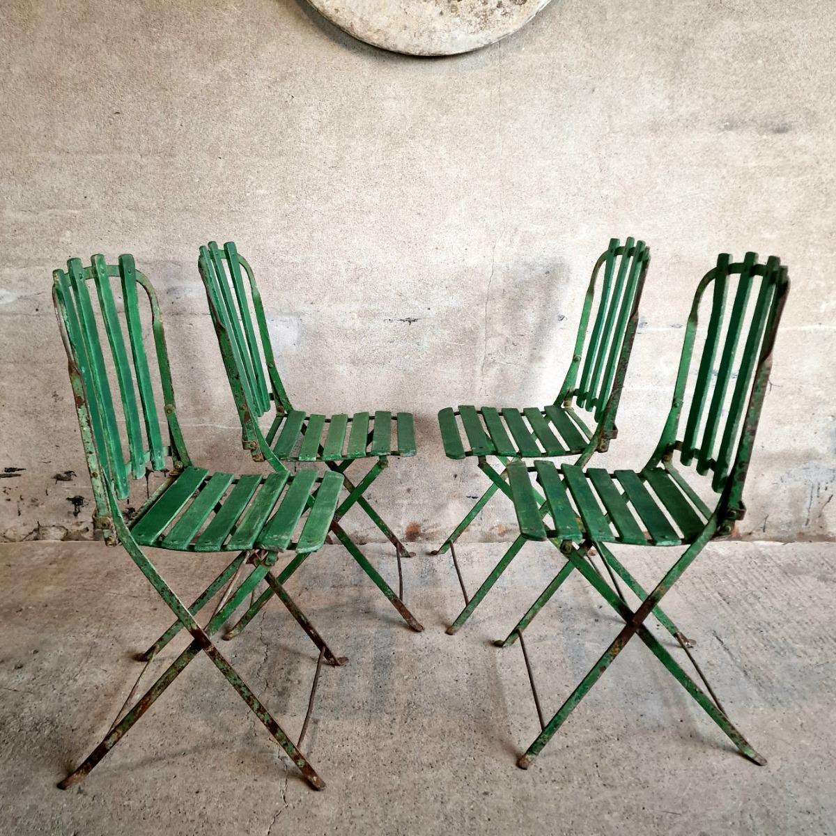 4 foldable garden chairs