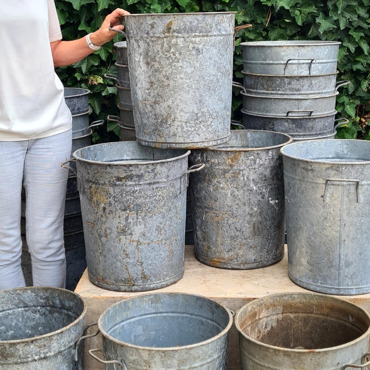 40 galvanized metal containers