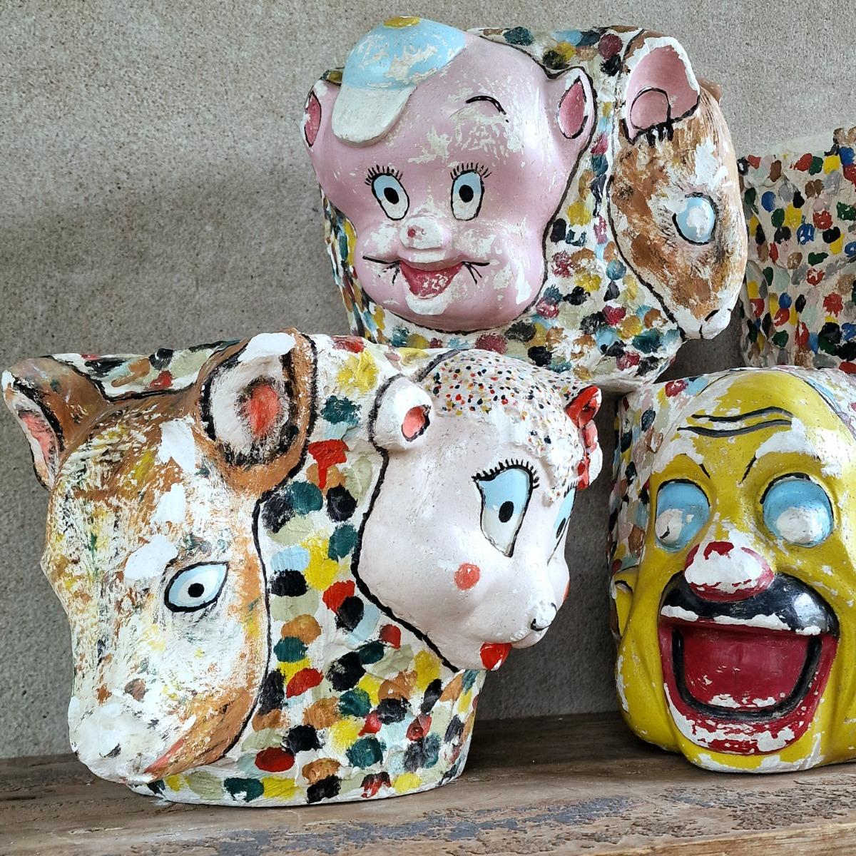 7 painted plaster cache-pots