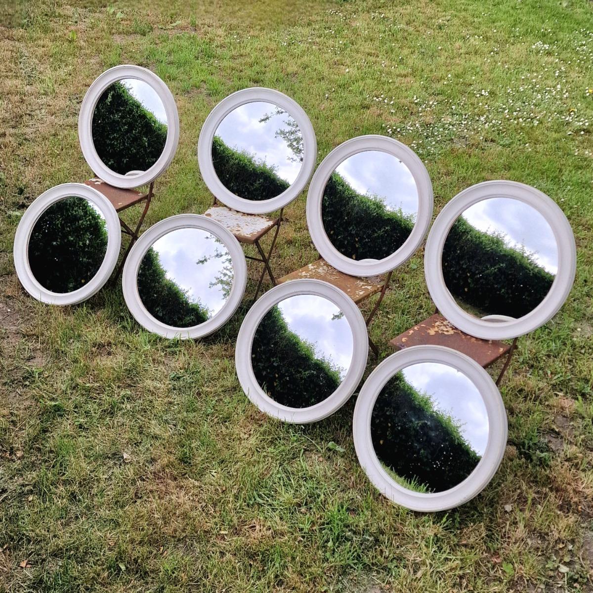 8 convex mirrors