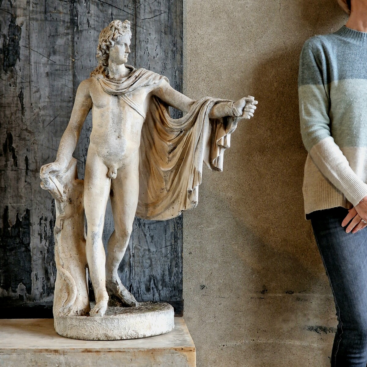 Apollo de Belvédère statue