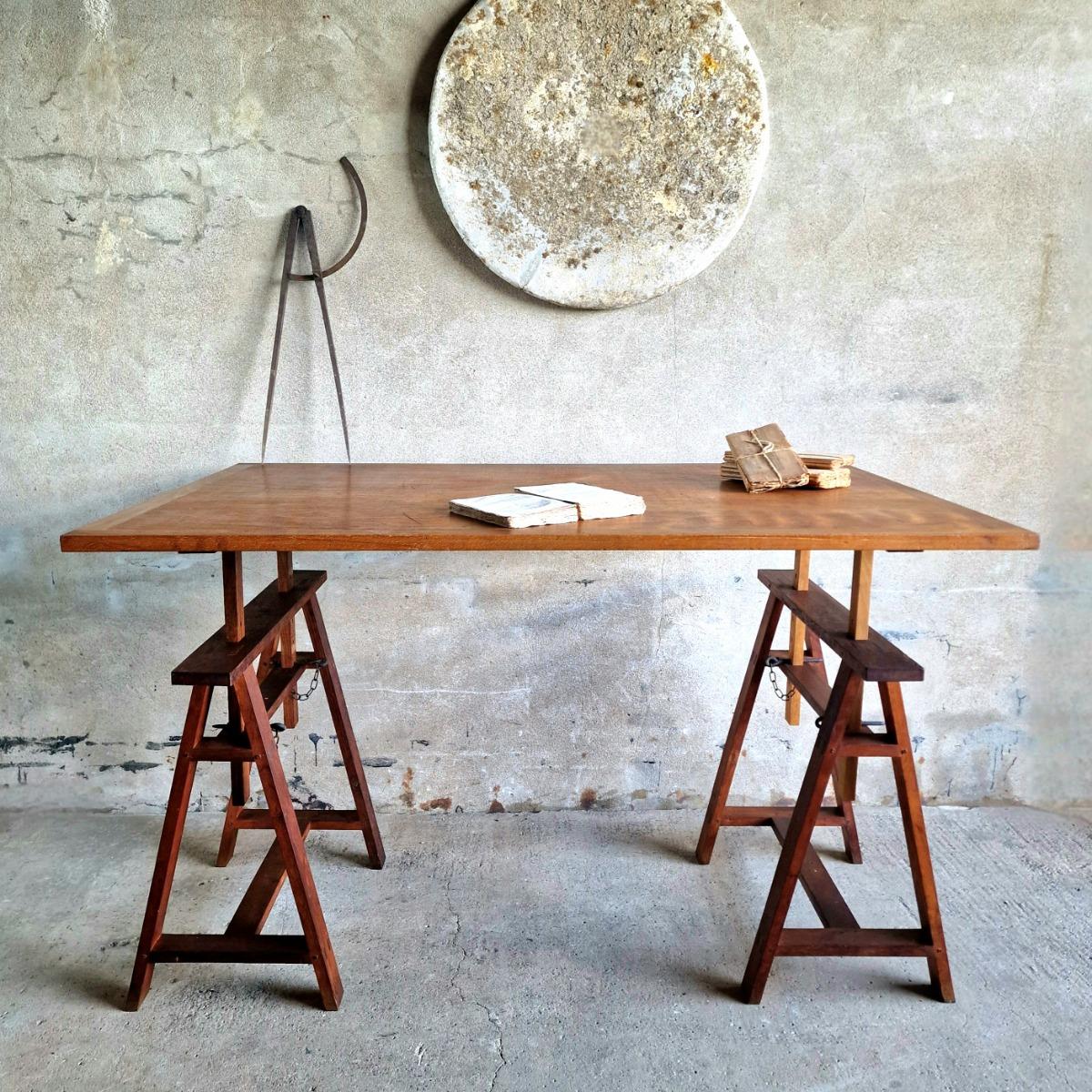 Architect's table