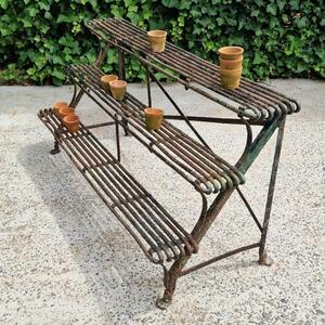 Arras plant rack