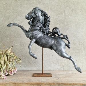 Cast alloy horse