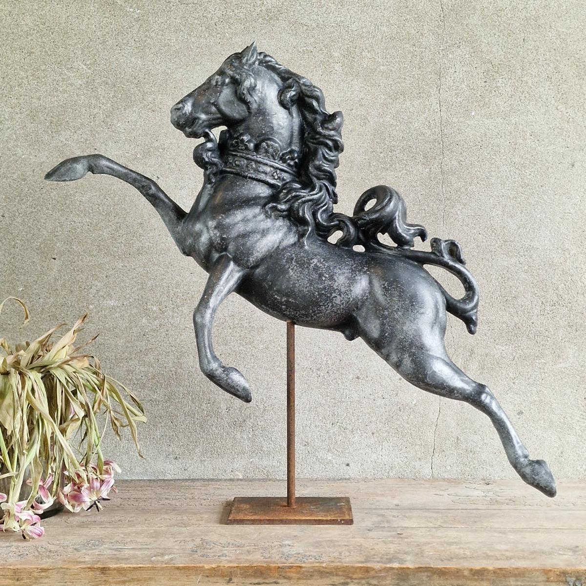 Cast alloy horse