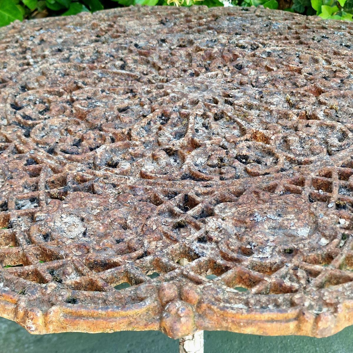 Cast iron zodiac table