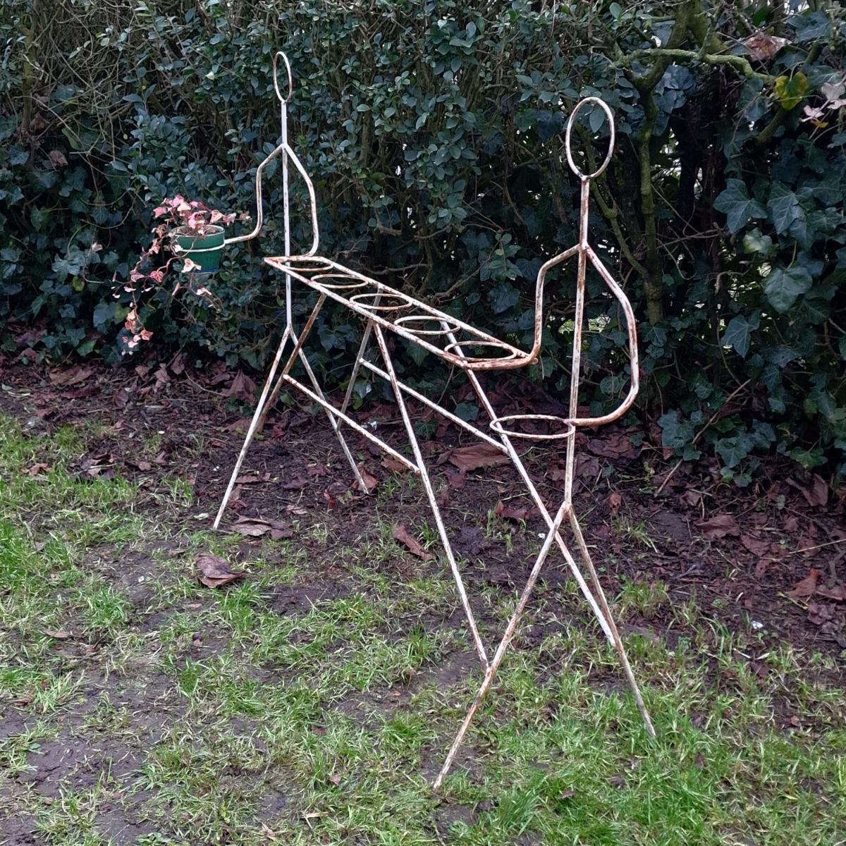 Funky metal plant rack