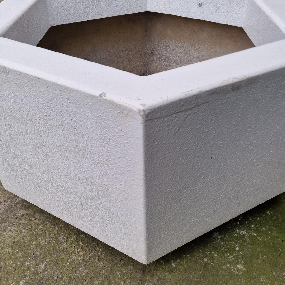 Hexagonal planter