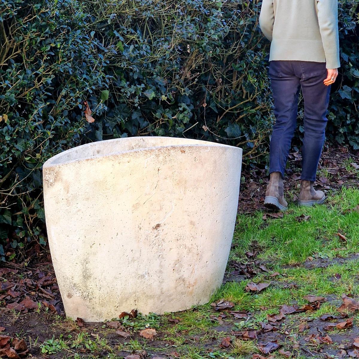 Huge timeless planter