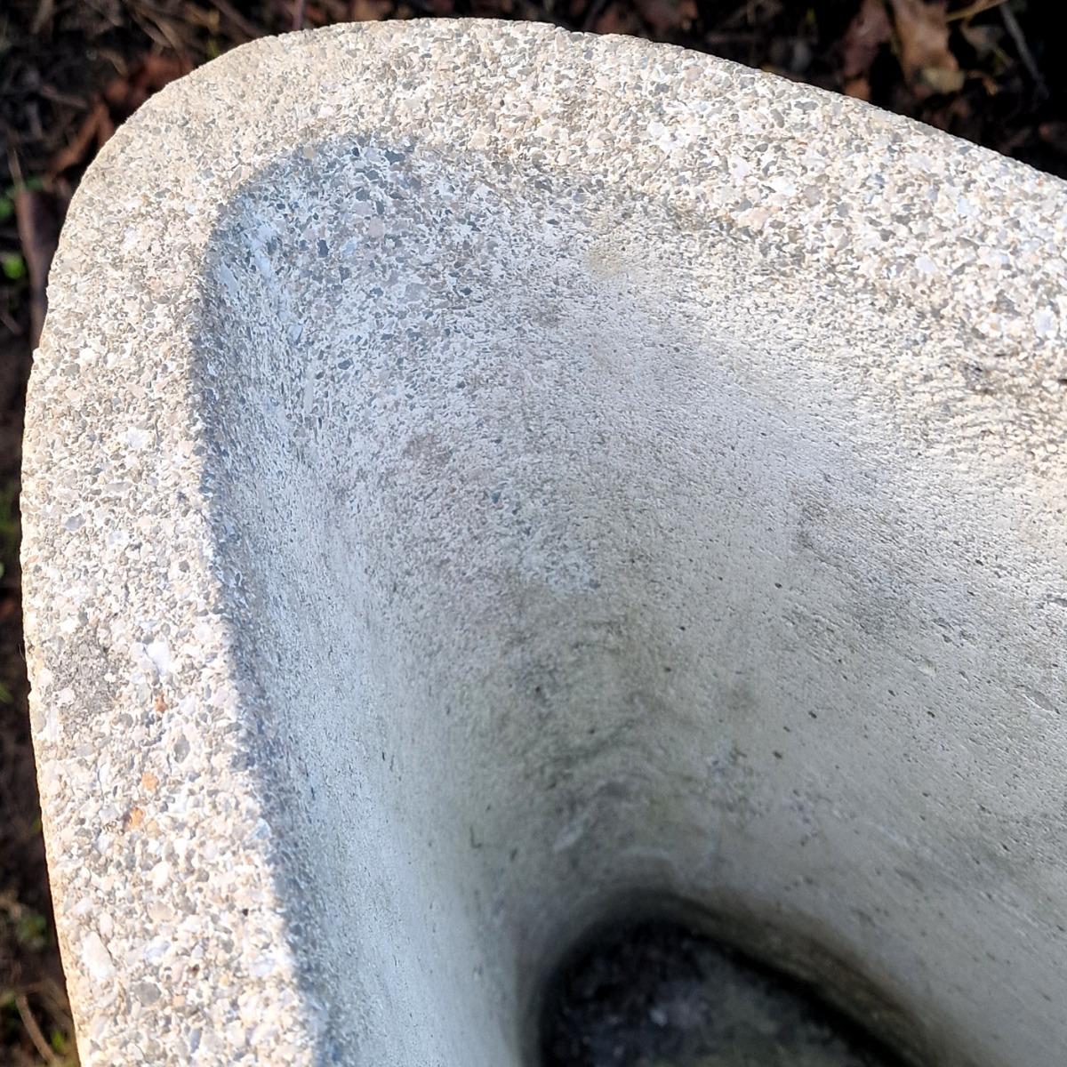 Huge timeless planter