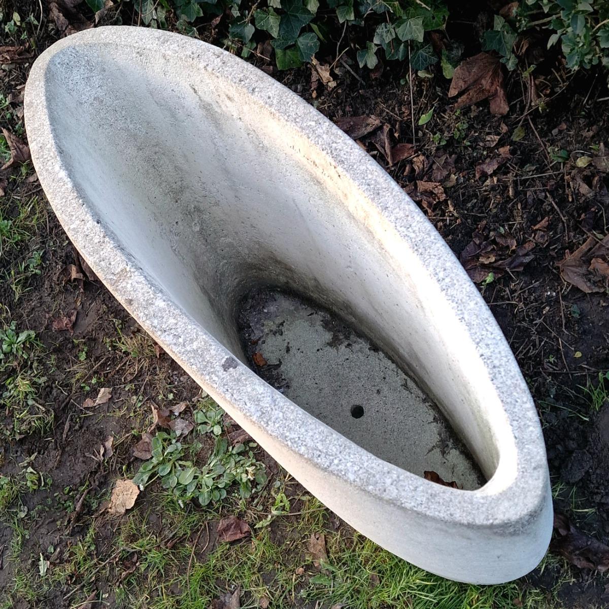 Huge timeless planter