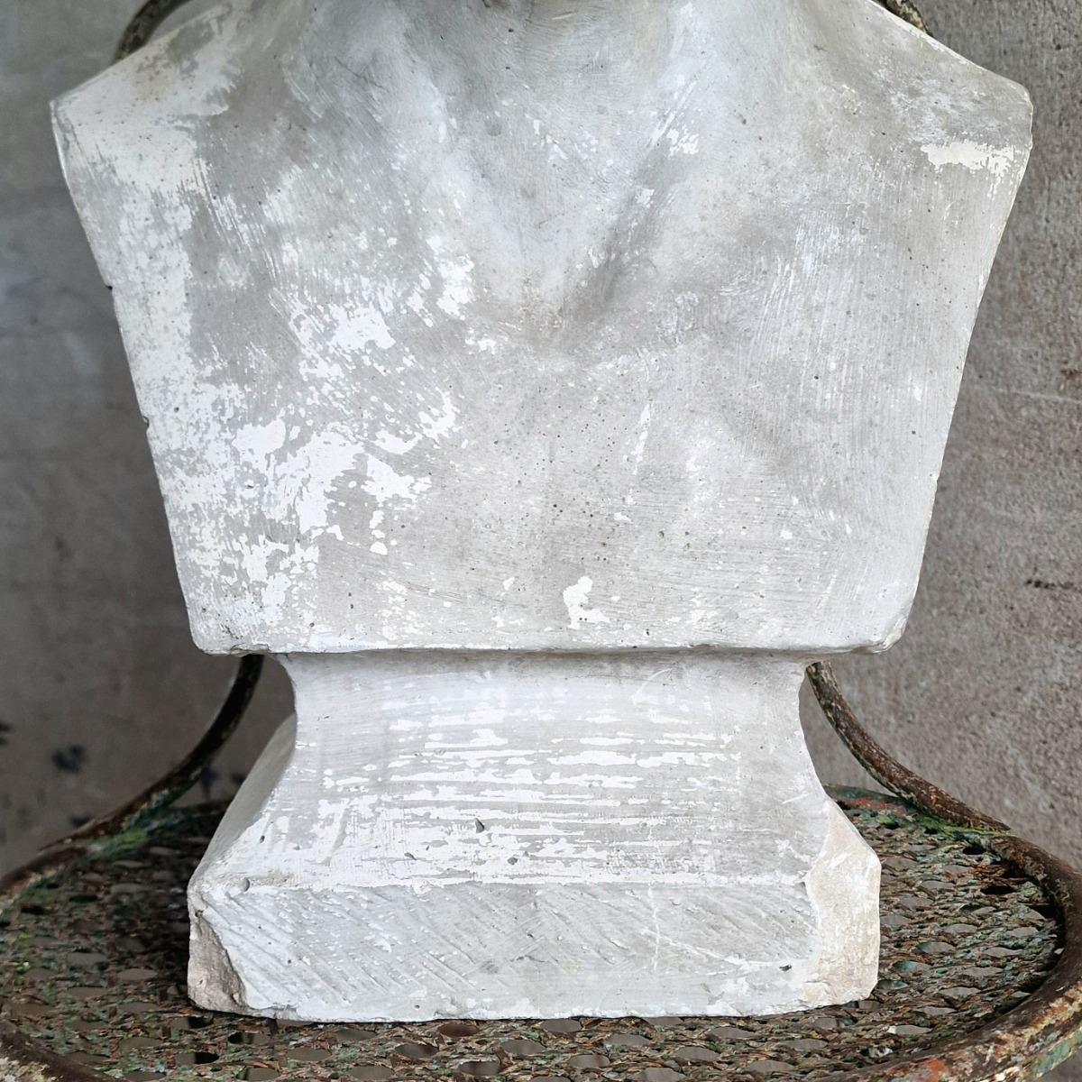 Large bust of a nobleman