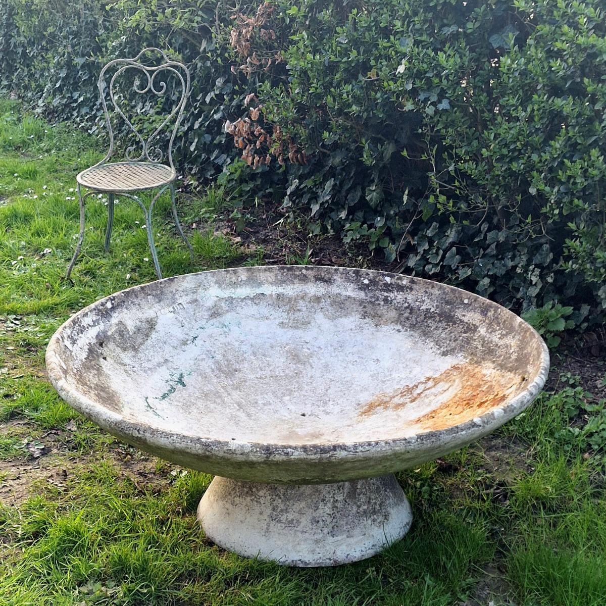 Large W.Guhl disk on base