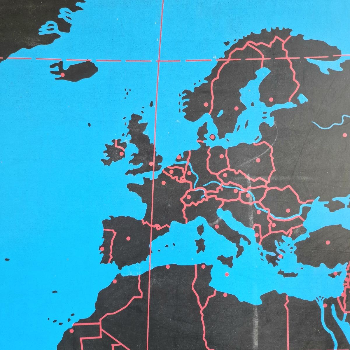 Large world map
