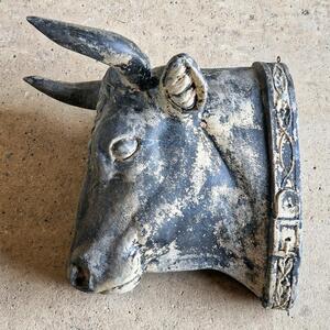 Large zinc bull's head