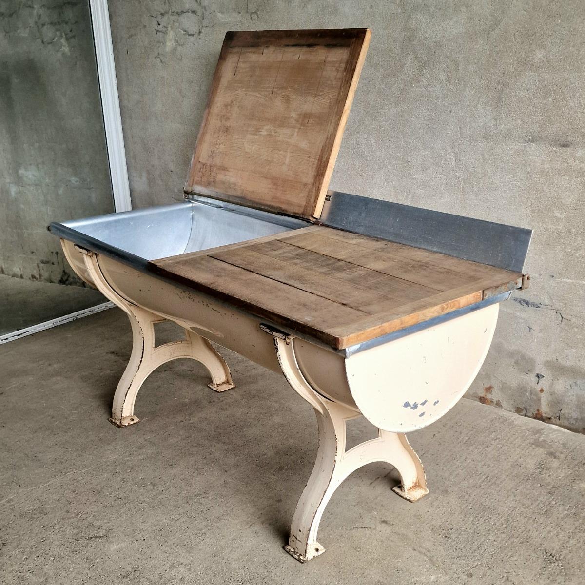 Metal bakery table