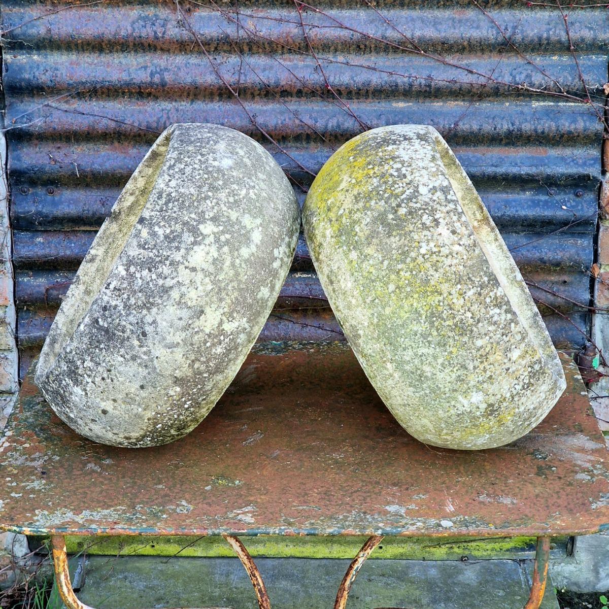 Pair of low round planters