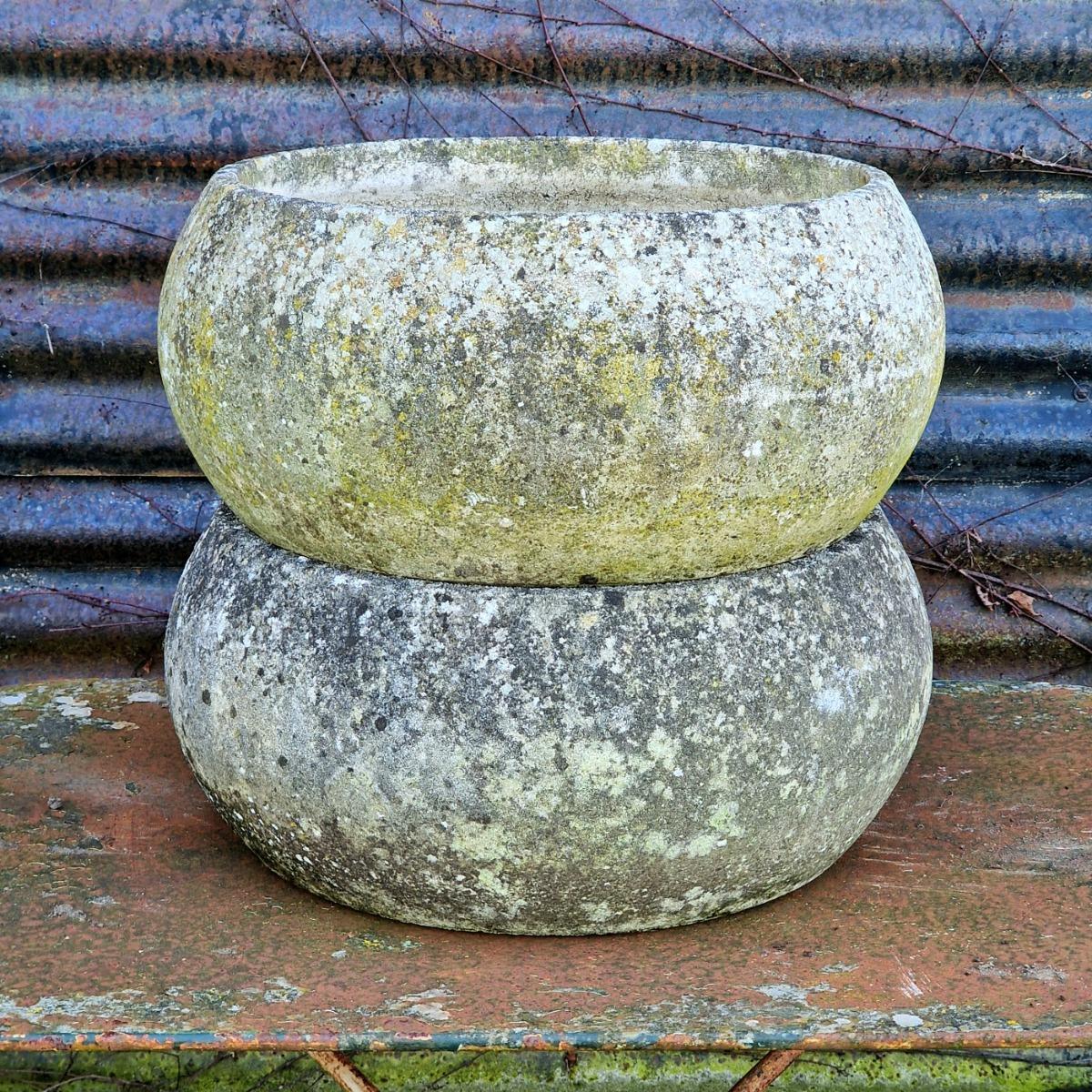 Pair of low round planters