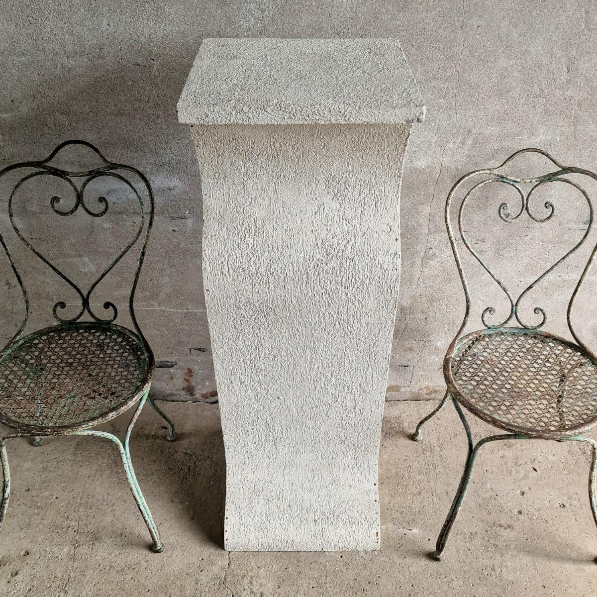 Plywood plinth