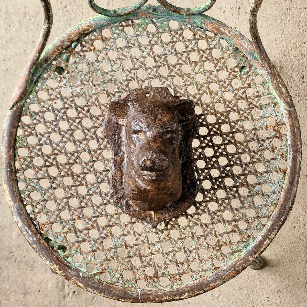 Small cast iron pig's head