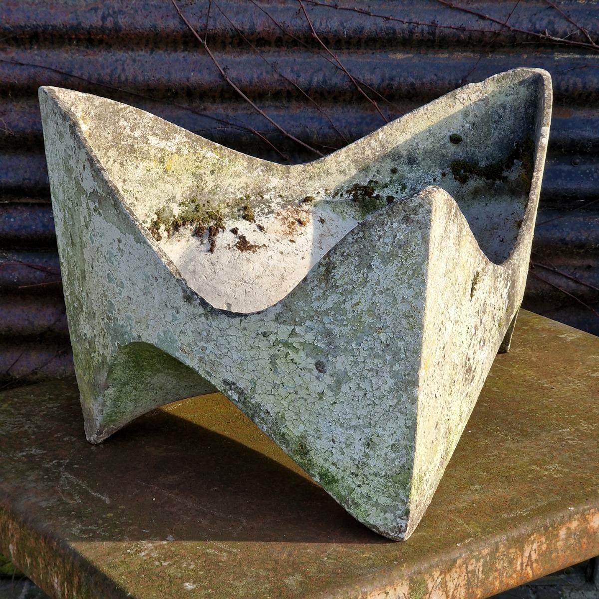 Willy Guhl tooth planter